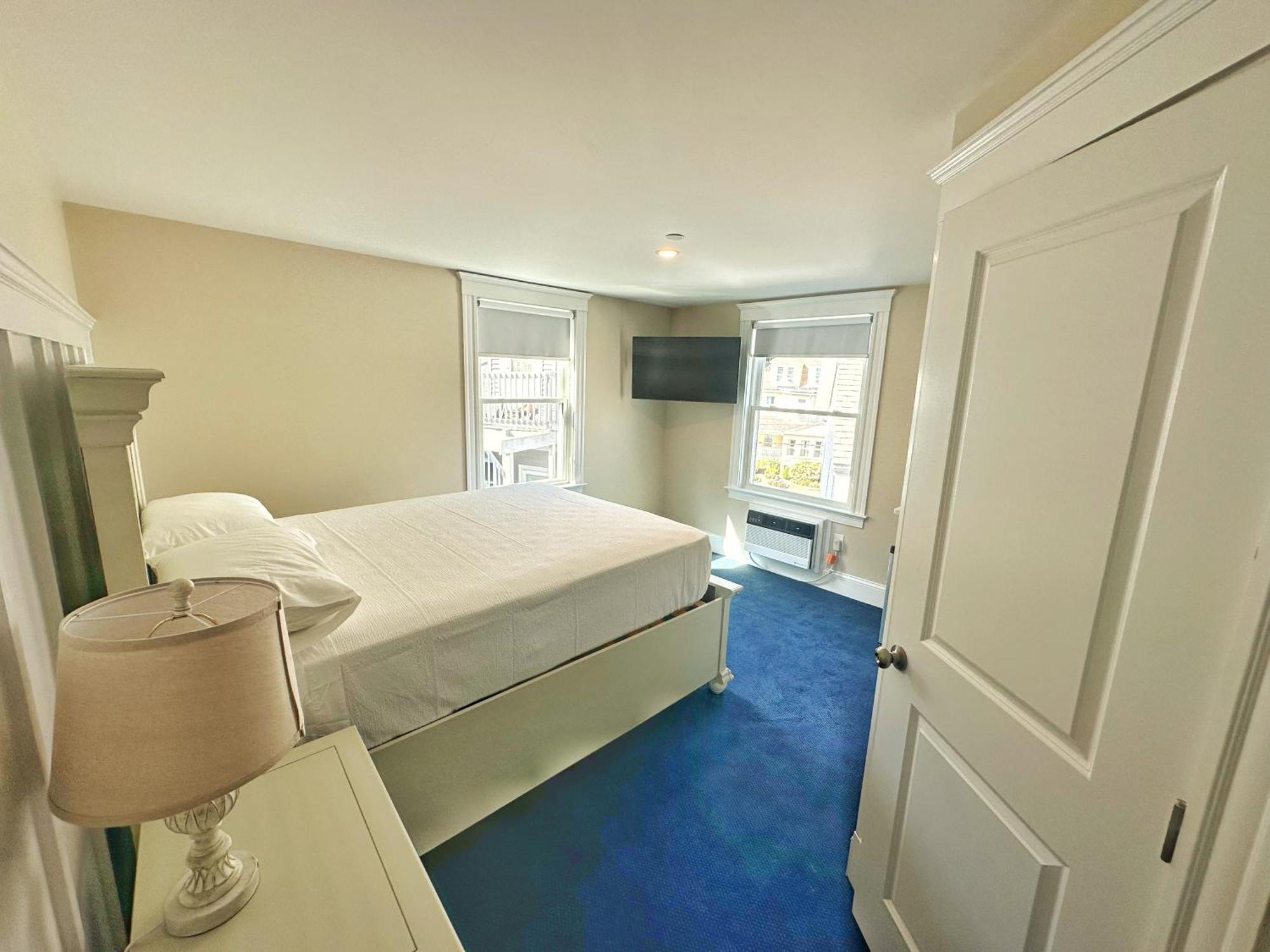 Winthrop Arms Hotel Restaurant Logan Airport ภายนอก รูปภาพ